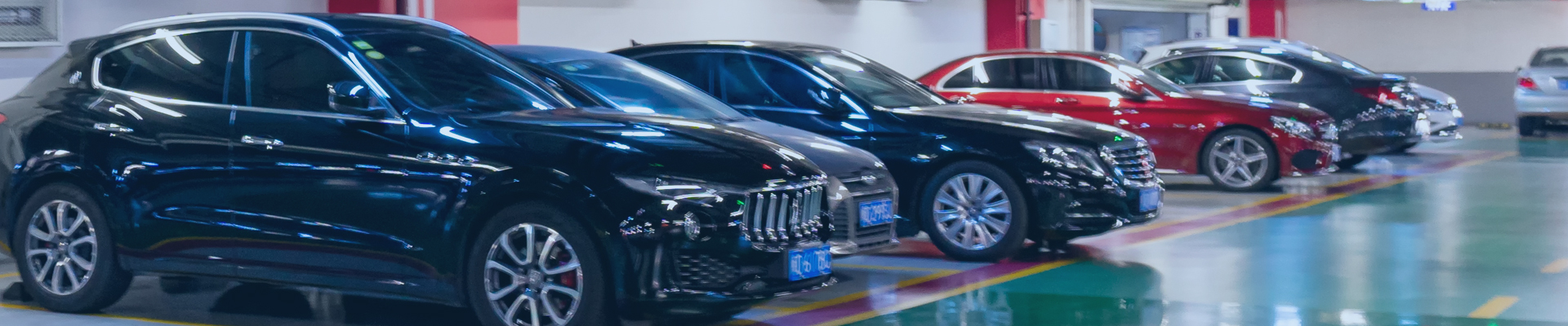 联系我们banner